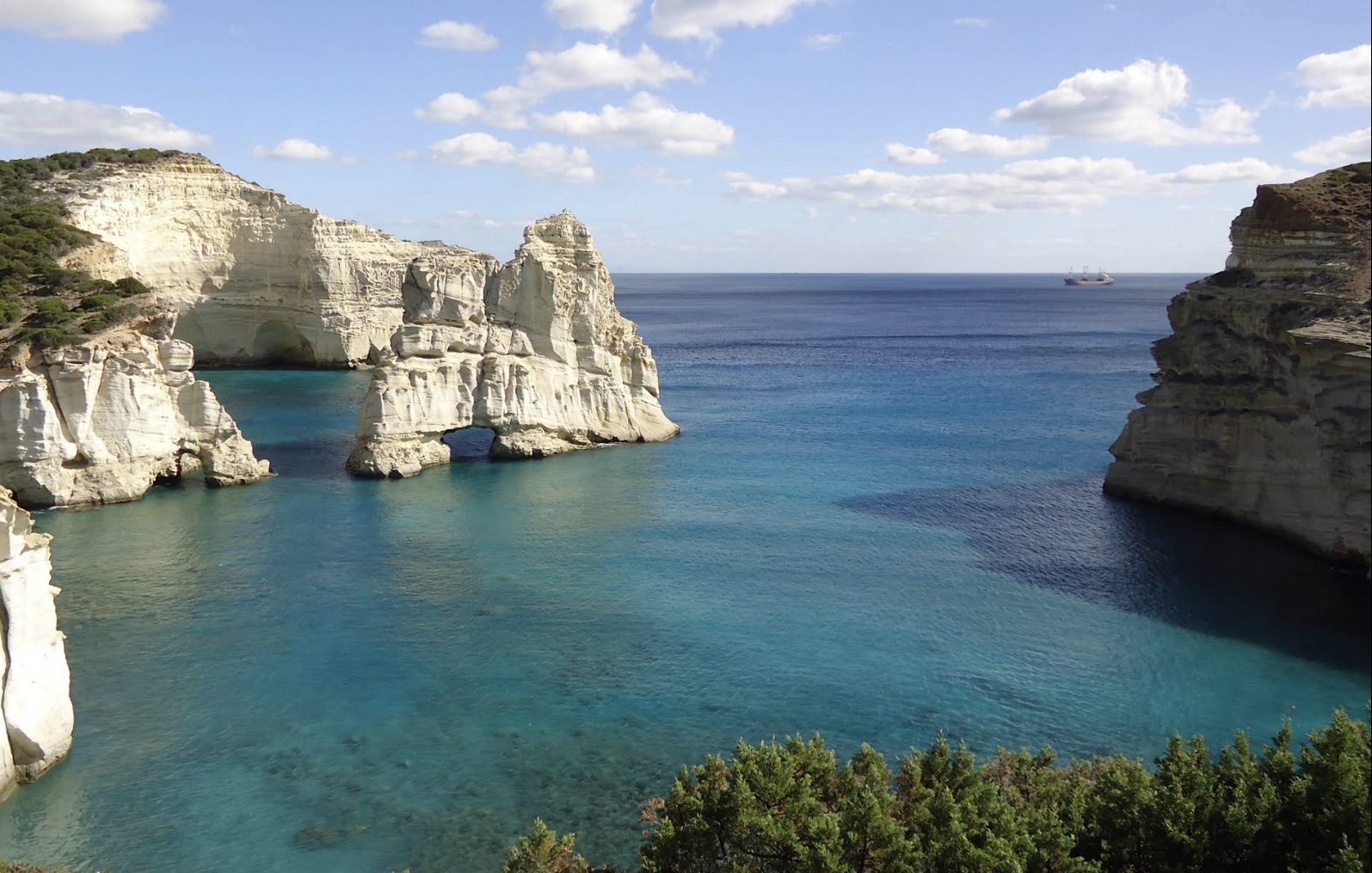 Κλέφτικο Μήλου